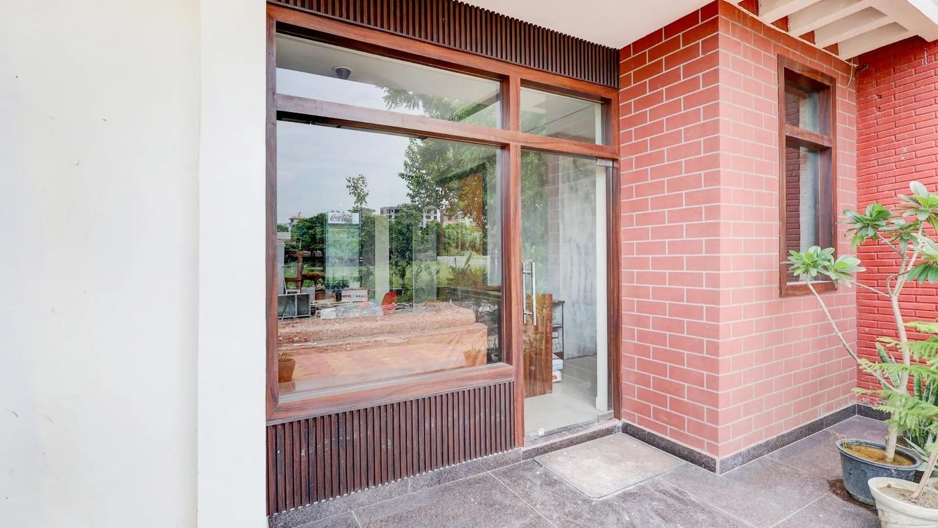 Collection O Taj East Metro Station Formerly Prem Villas Home Stay Agra  3*, Agra (Uttar Pradesh) India