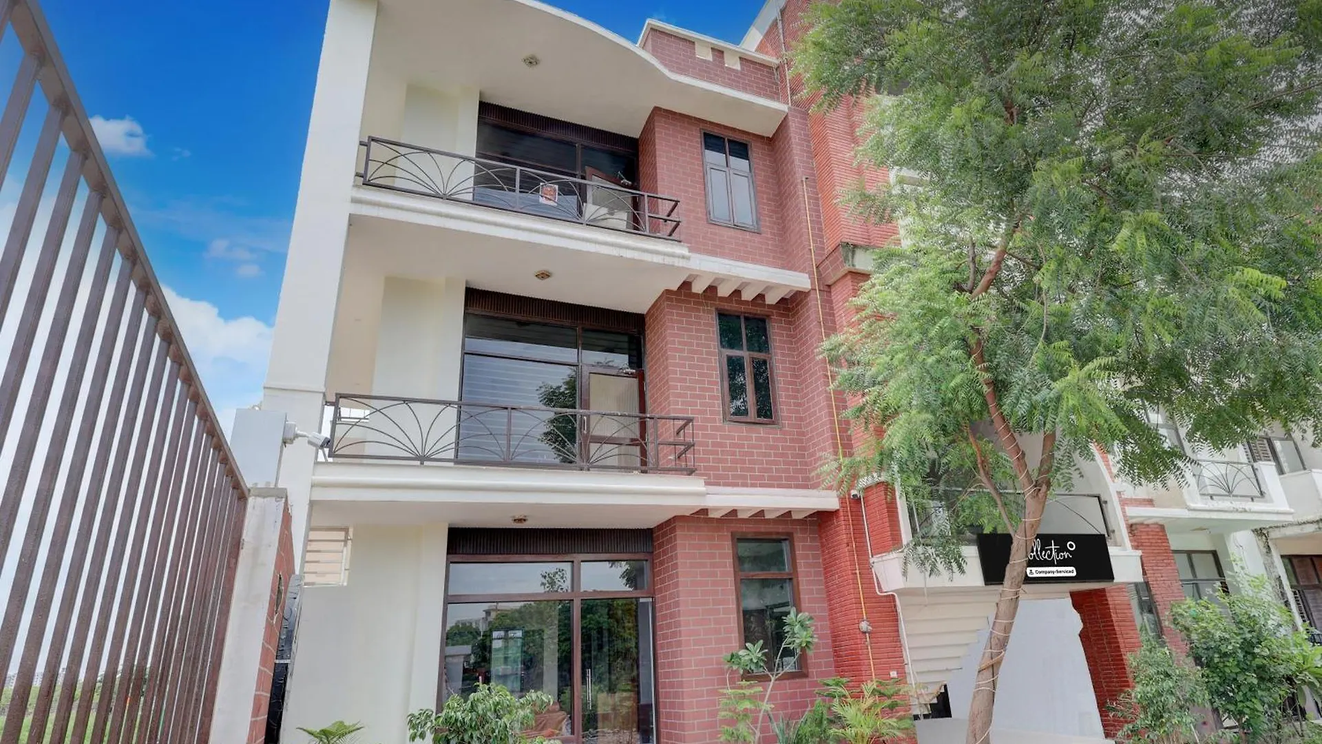 Hotel Collection O Taj East Metro Station Formerly Prem Villas Home Stay Agra